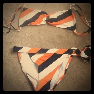 VS navy & orange bikini